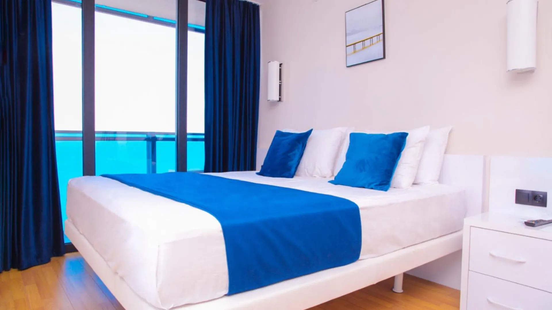Restful Sea View Aparthotel In Orbi City Batumi 5*,  Geórgia